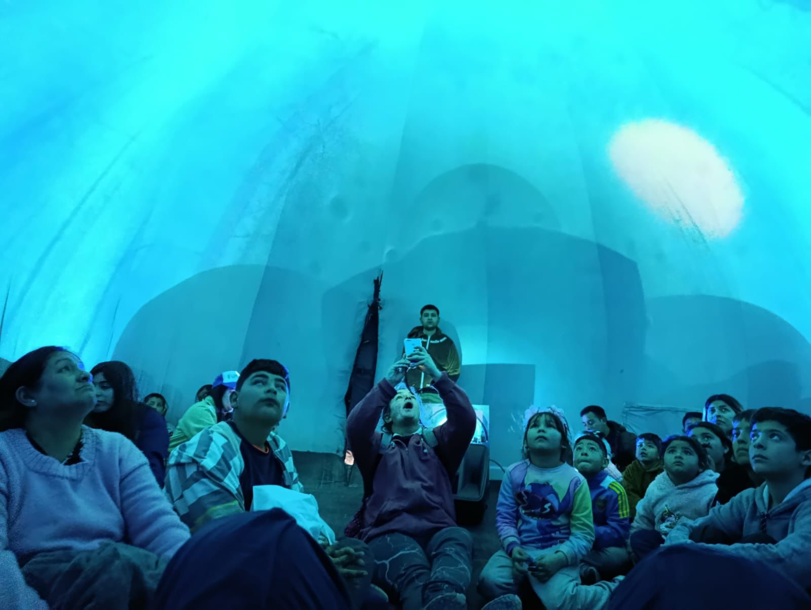 La Paz disfrutó del Planetario 360°
